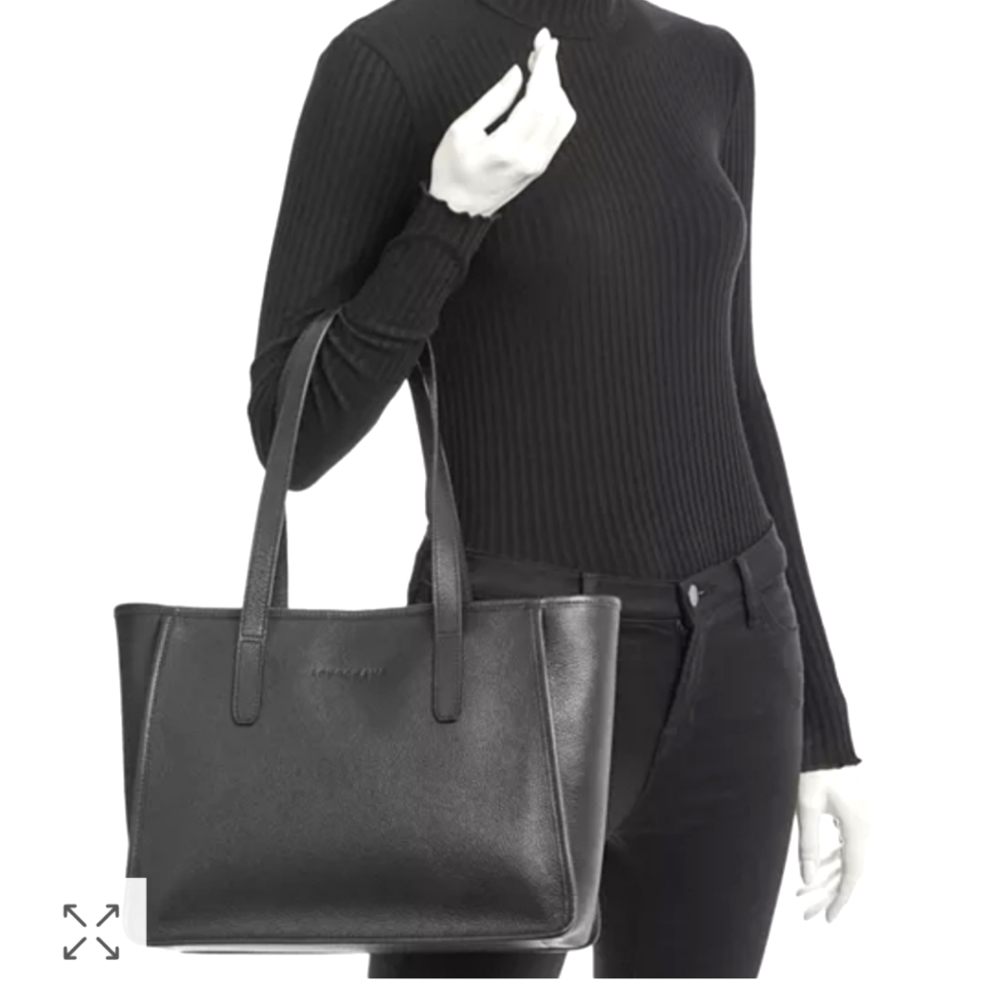 SOLD-NWT Longchamp Leather Tote Bag